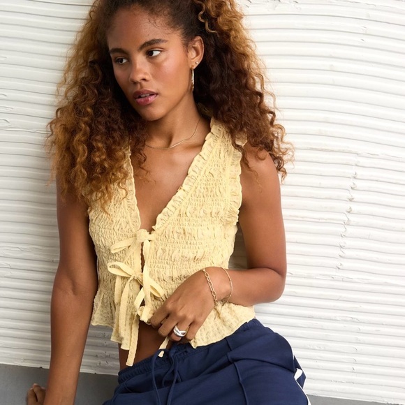 American Eagle Outfitters Tops - AE Tie-Front Smocked Tank NWT Size XS in Yellow American Eagle Sleeveless Top